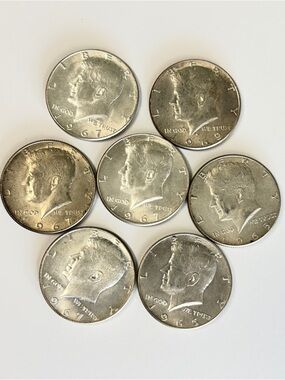 Lot of 7 Kennedy Half Dollars – 1965–1969 – 40% Silver – Circulated